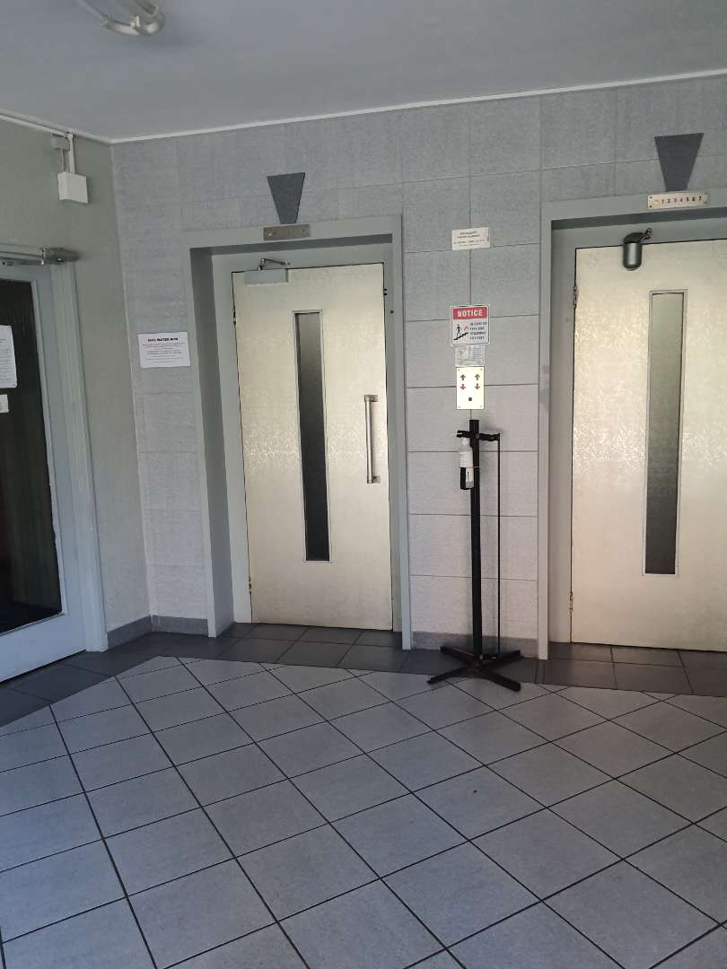 To Let 2 Bedroom Property for Rent in St Georges Park Eastern Cape